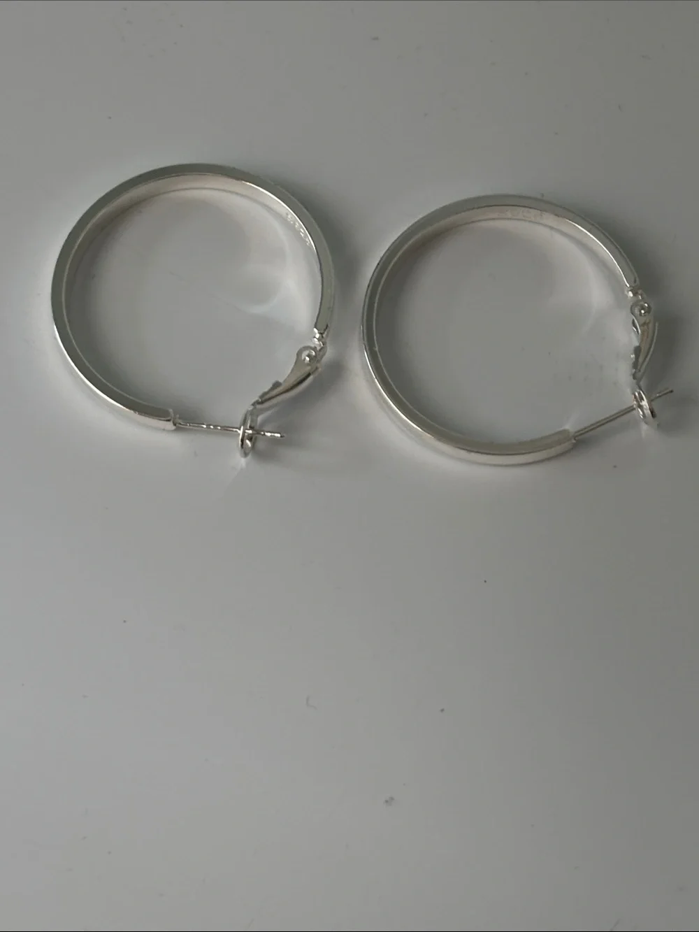 Classic  925 Silver Hoop Earrings - Sleek Women Jewelry
